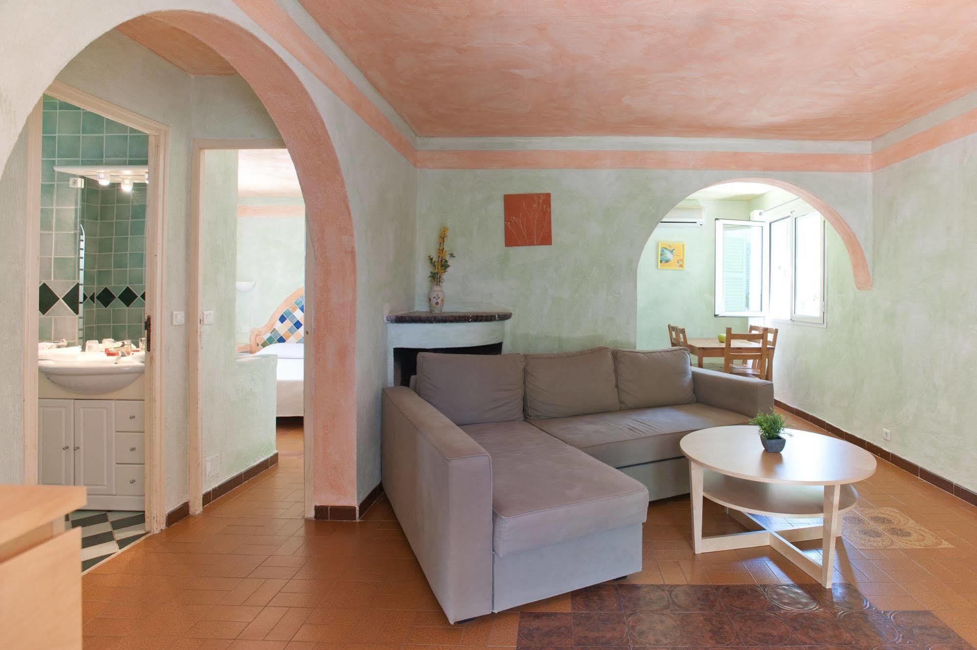 Hotel Domaine De Caranella Porto Vecchio Esterno foto